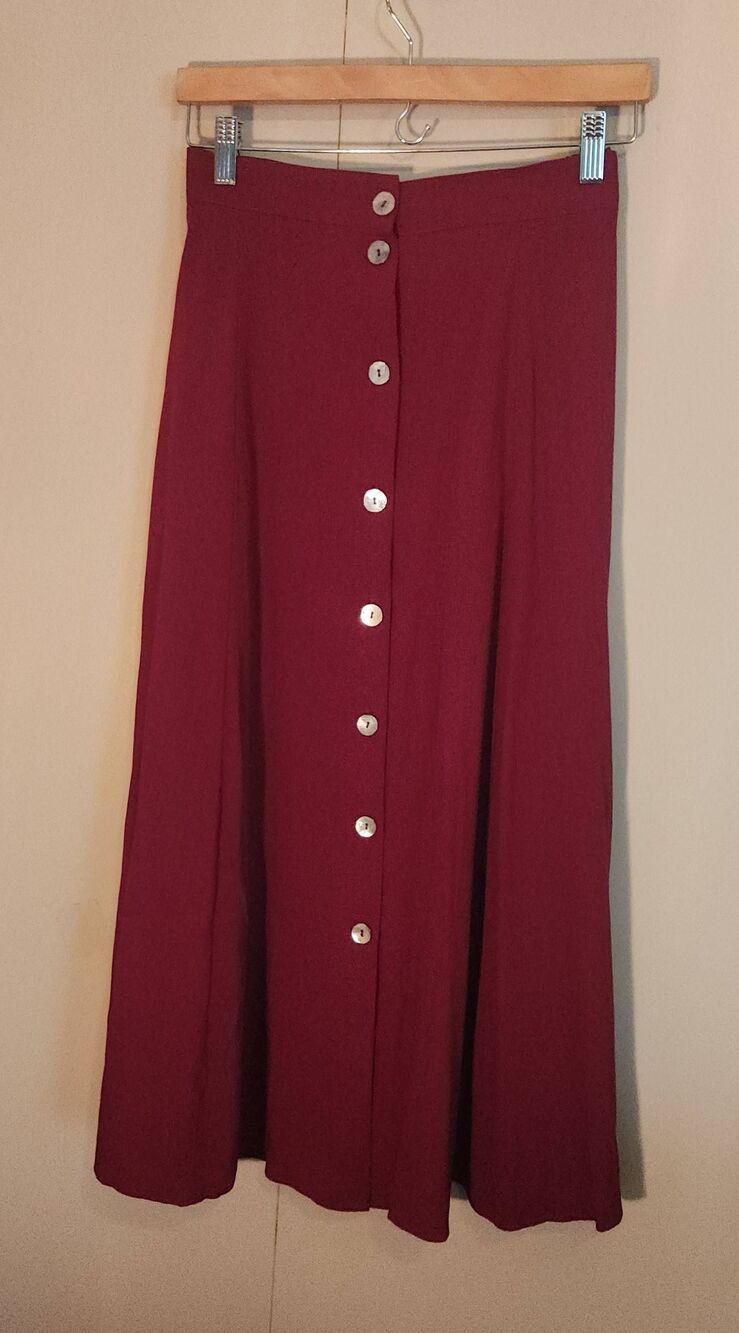 K9 Vintage Valerie dark red button front mid length skirt- crinkle fabric Sz 12